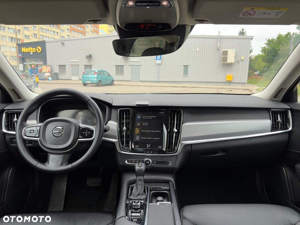 Volvo S90 D4 Momentum - 20