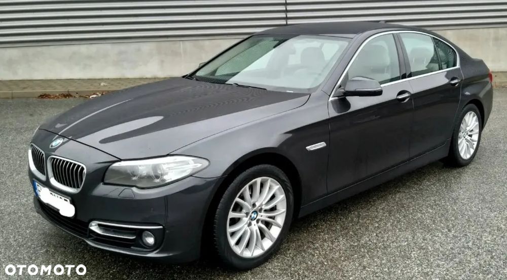 BMW Seria 5 528i xDrive - 5