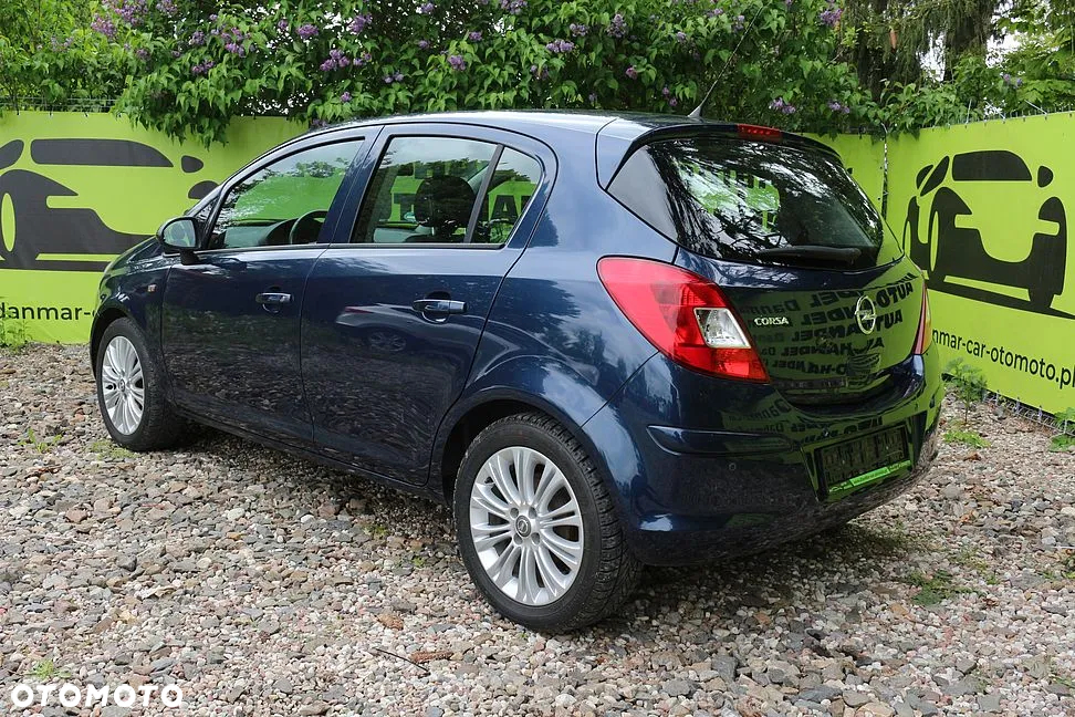 Opel Corsa 1.4 16V Edition - 5