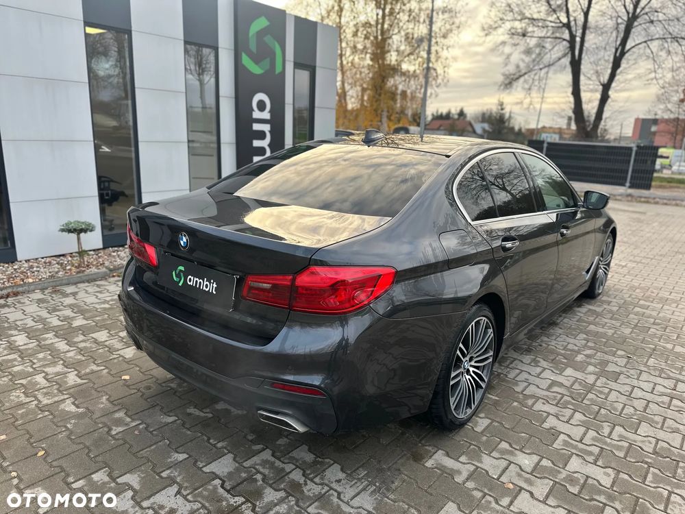 BMW Seria 5 530d xDrive - 6
