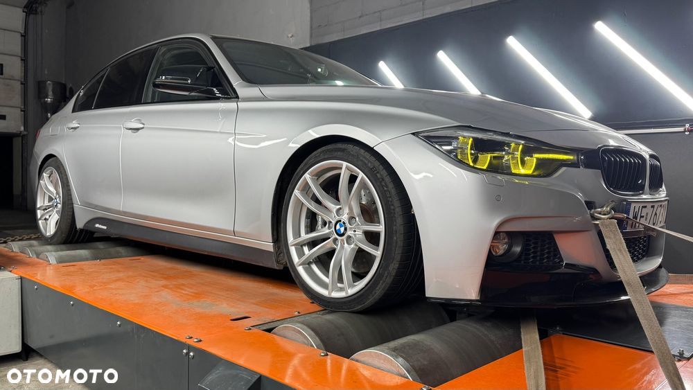 BMW Seria 3 340i Edition M Sport Shadow - 4