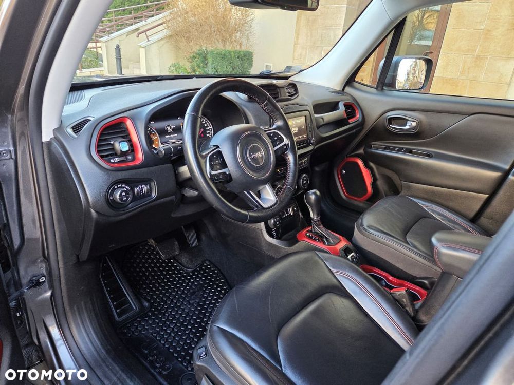 Jeep Renegade 2.0 MultiJet Trailhawk 4WD S&S - 35
