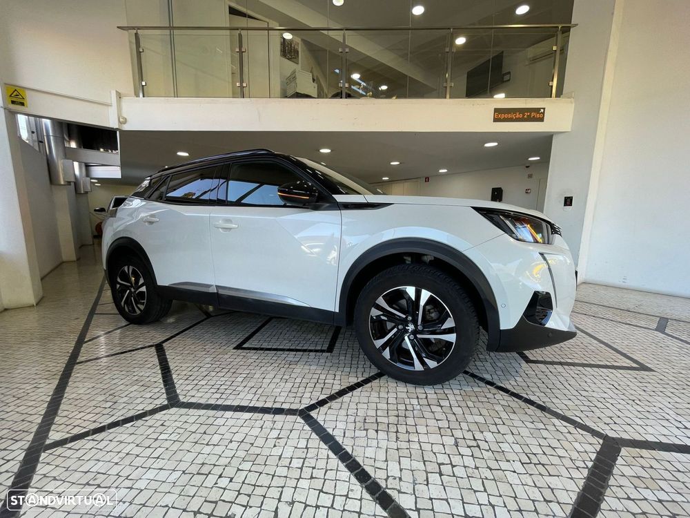 Peugeot e-2008 GT - 10