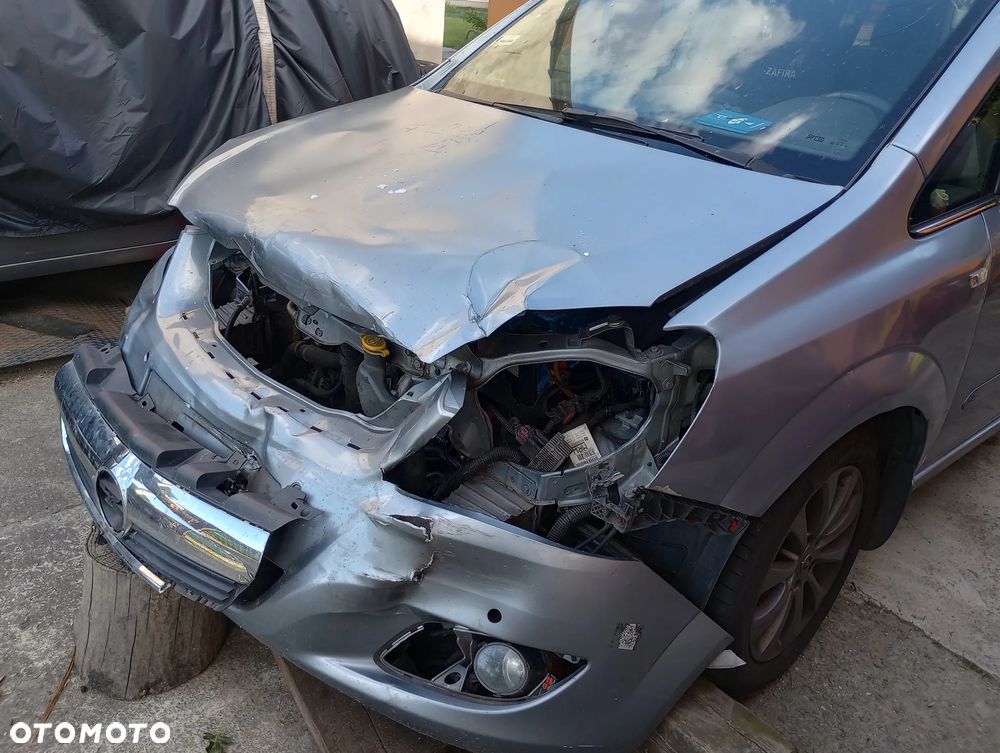 Opel Zafira 1.7 CDTI - 9