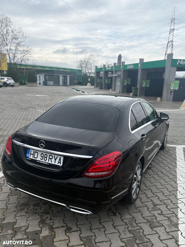 Mercedes-Benz C - 3