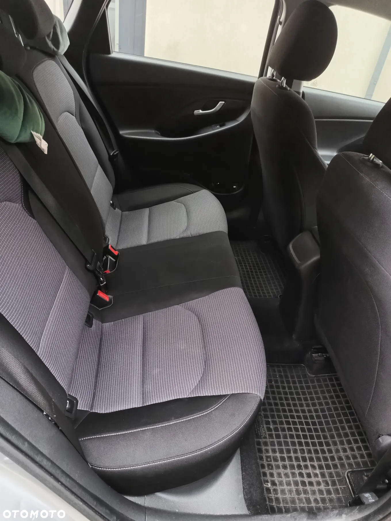 Hyundai i30 1.5 DPI Classic + - 10