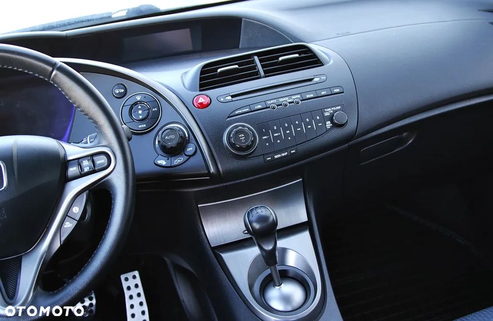 Honda Civic 1.4 Sport - 25
