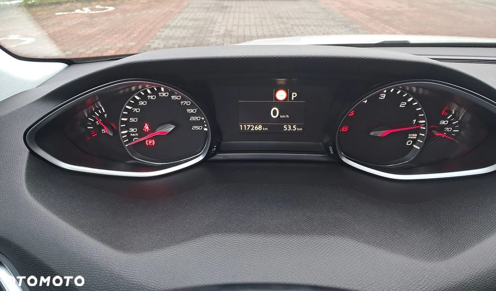 Peugeot 308 BlueHDi FAP 130 EAT8 Stop & Start Allure Pack - 15