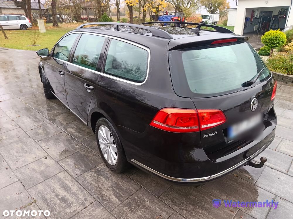Volkswagen Passat 1.6 TDI DPF BlueMot Comfortline - 3