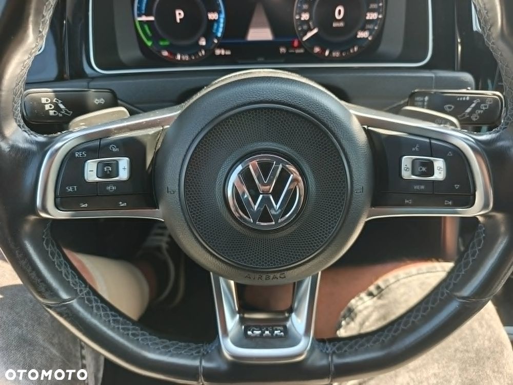Volkswagen Golf 1.4 TSI Plug-In-Hybrid GTE - 17