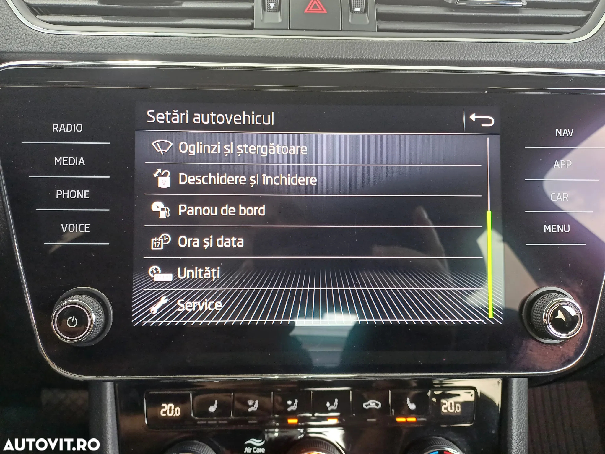 Skoda Superb 1.5 TSI DSG Ambition - 18