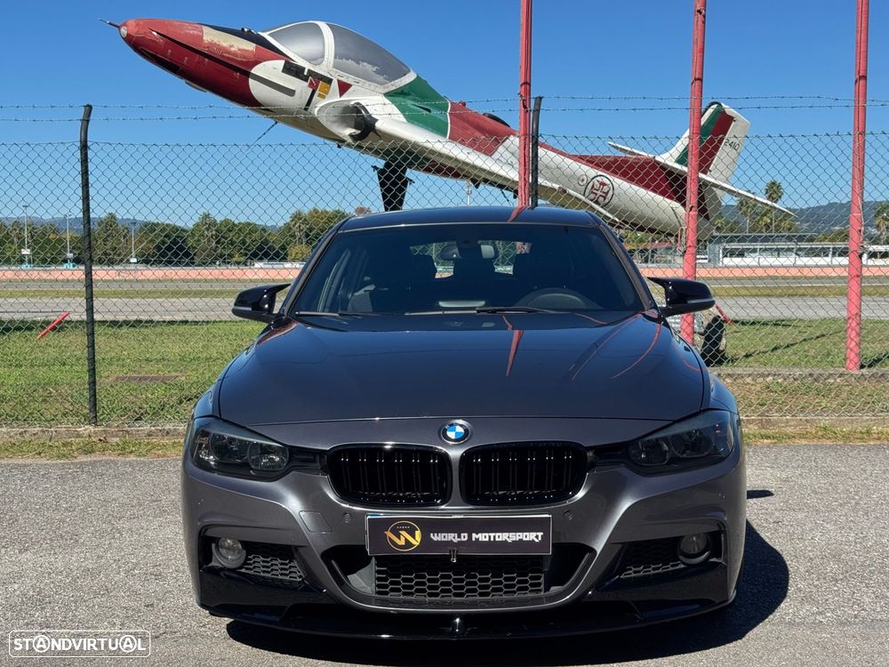 BMW 318 d Pack M - 41
