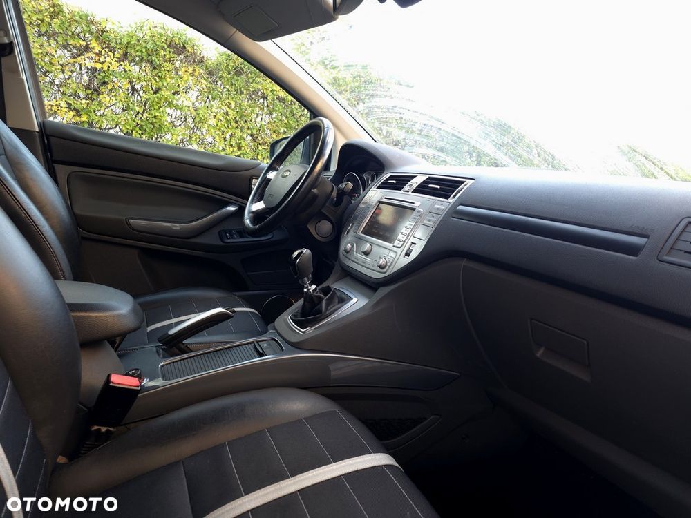 Ford Kuga 2.0 TDCi Titanium - 13