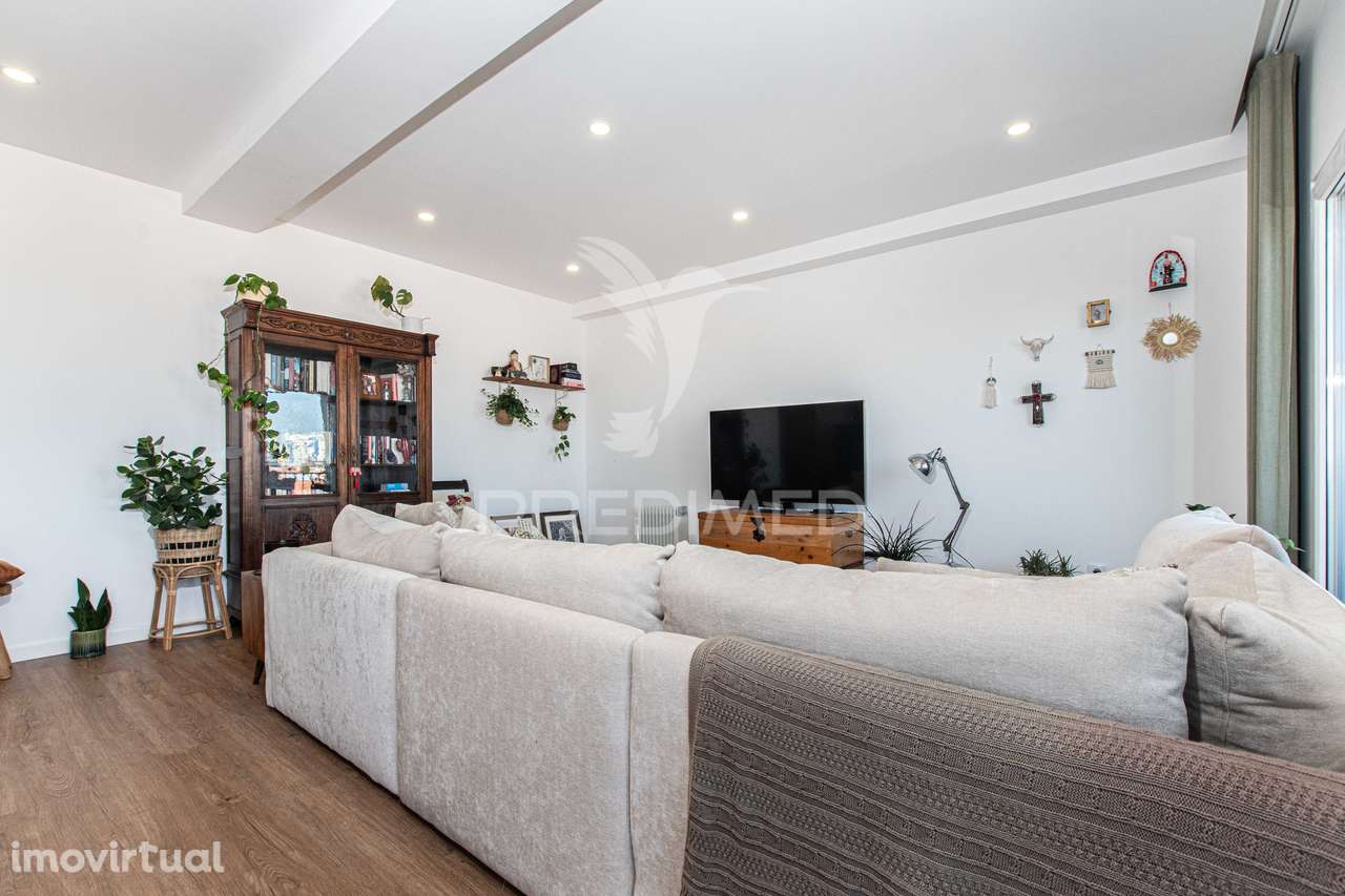 Excelente apartamento remodelado em Almada com vista Rio - Grande imagem: 5/20