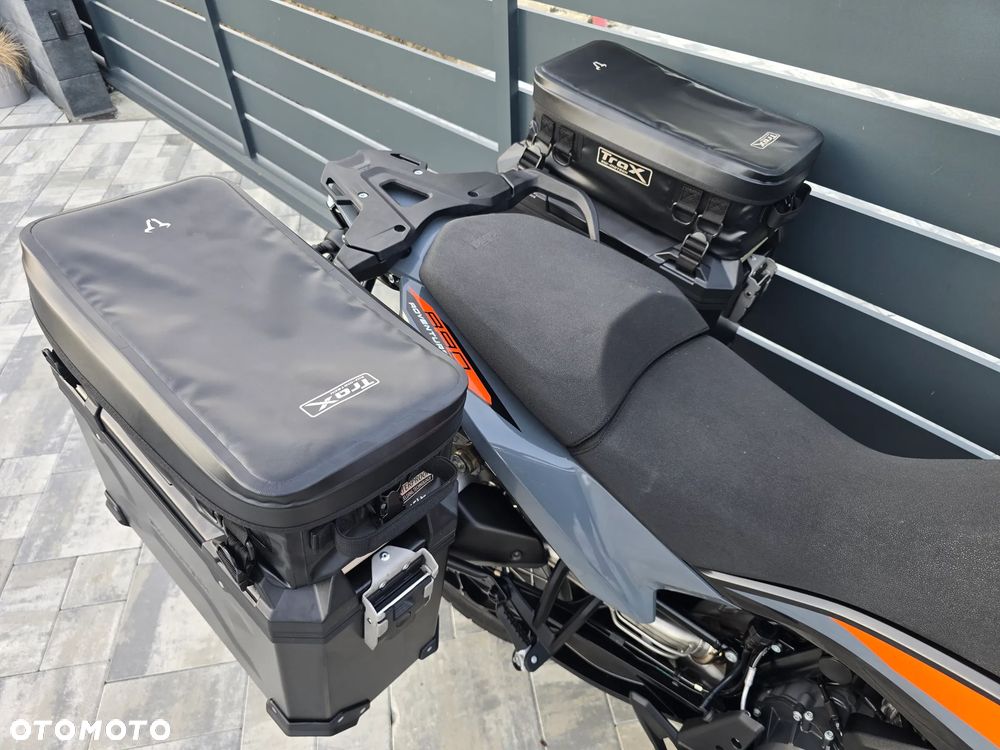 KTM Adventure 890 - 27
