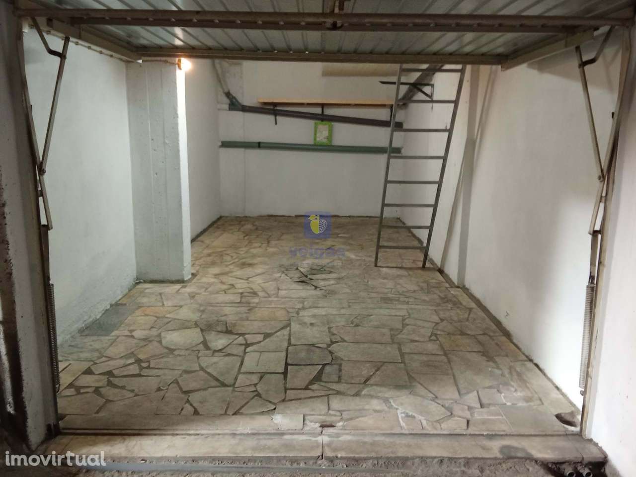 Garagem Box em Fitares - Valor Negociável - Grande imagem: 5/12
