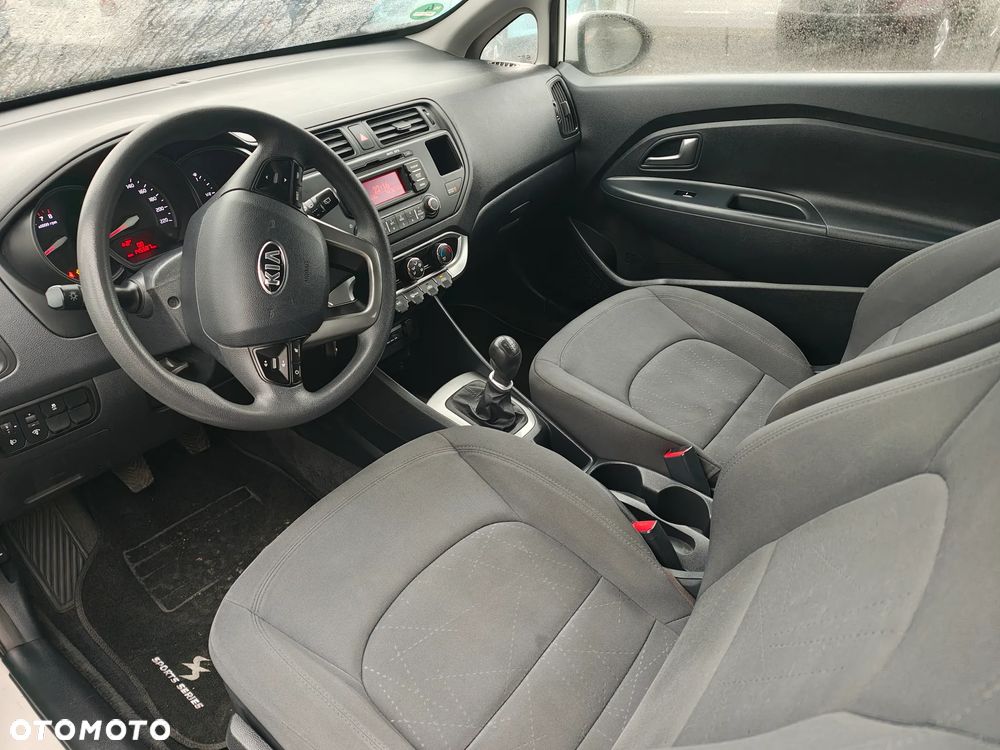 Kia Rio 1.4 Spirit - 9