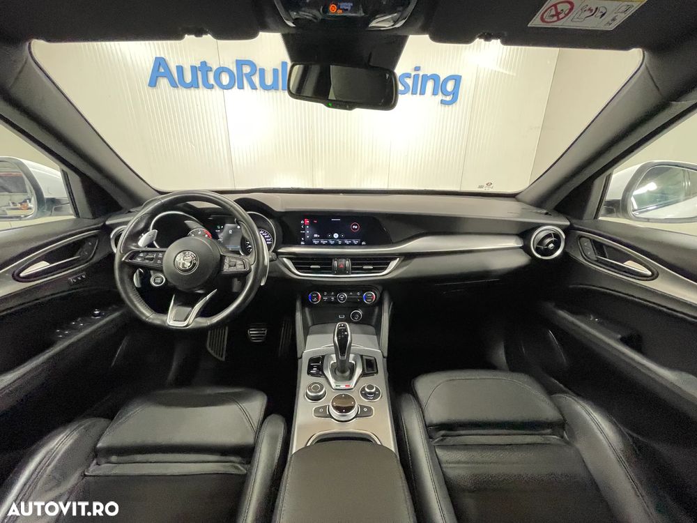 Alfa Romeo Stelvio - 7