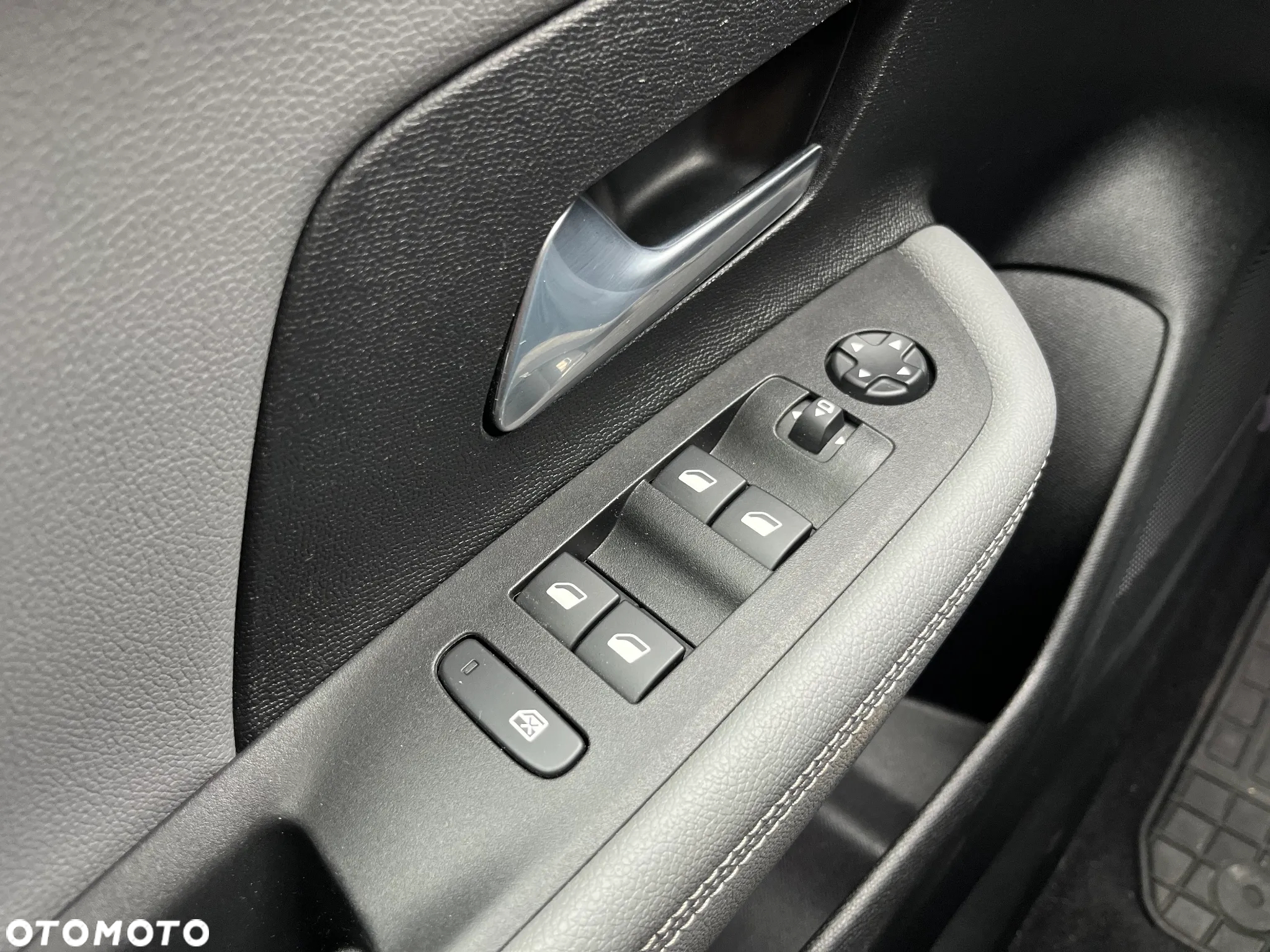 Opel Mokka Mokka-e 50kWh Elegance - 26