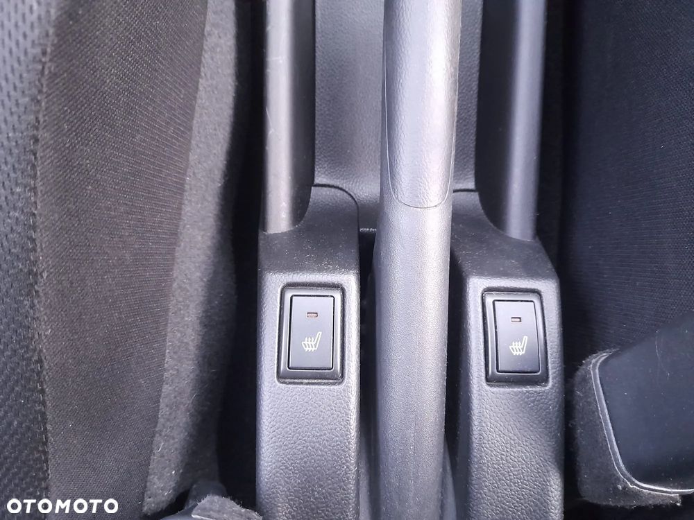 Suzuki Swift 1.2 Premium Plus - 17