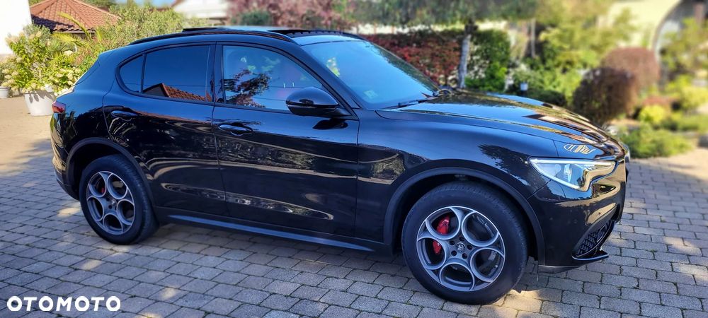 Alfa Romeo Stelvio 2.0 Turbo TI Q4 - 1