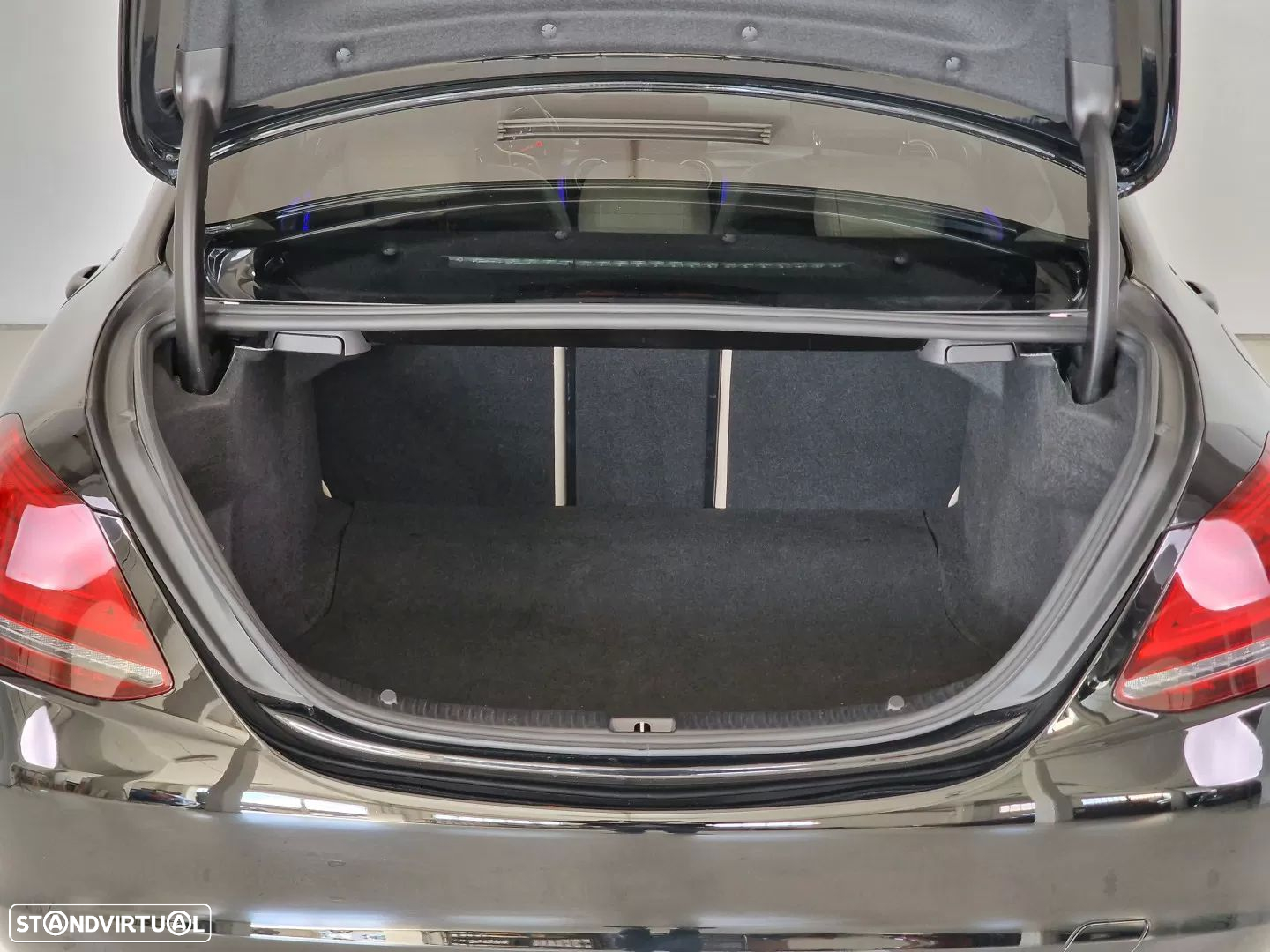 Mercedes-Benz C 200 Avantgarde - 16