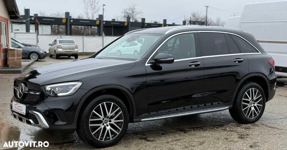 Mercedes-Benz GLC - 3