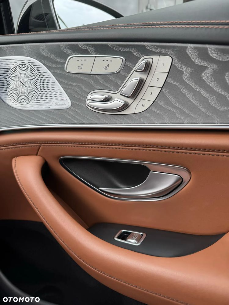 Mercedes-Benz AMG GT - 22