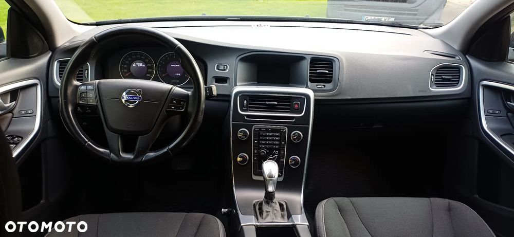 Volvo V60 2012