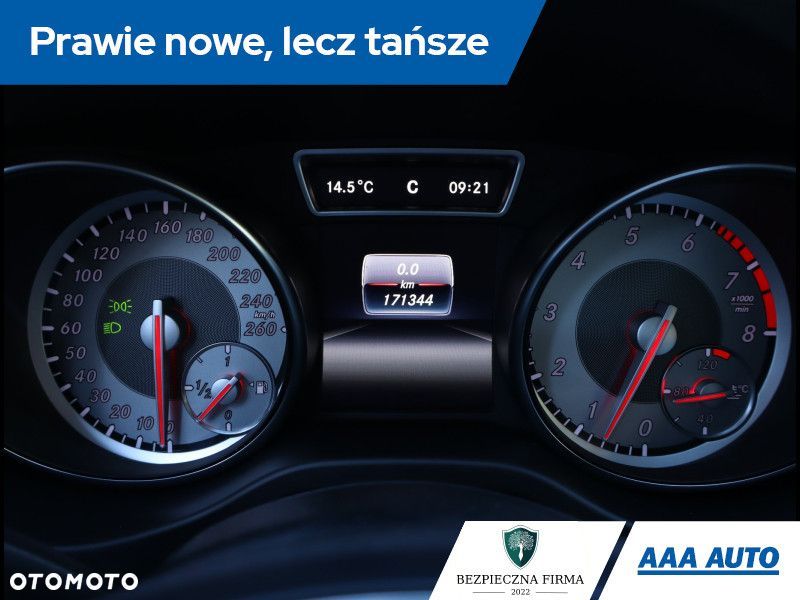 Mercedes-Benz CLA - 12