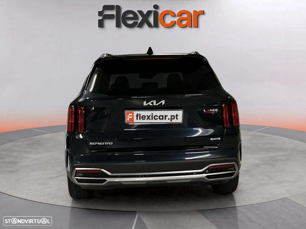 Kia Sorento - 8