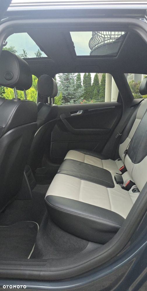 Audi A3 Sportback 2.0 TDI DPF quattro S line Sportpaket plus - 24