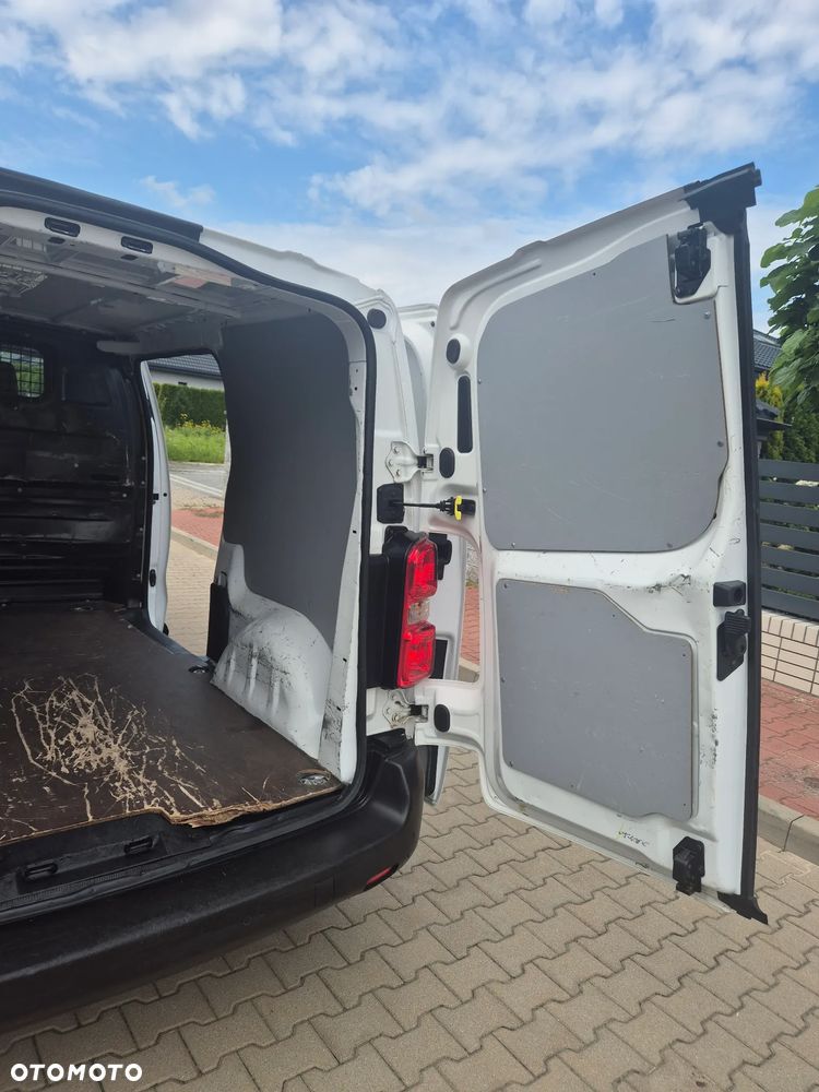 Toyota ProAce 2,0HDI 2021r 170tys km L2 LongKlima Blis Duże radio Serwis ASO Bezwypadkowy PROACE EXPERT VIVARO - 26