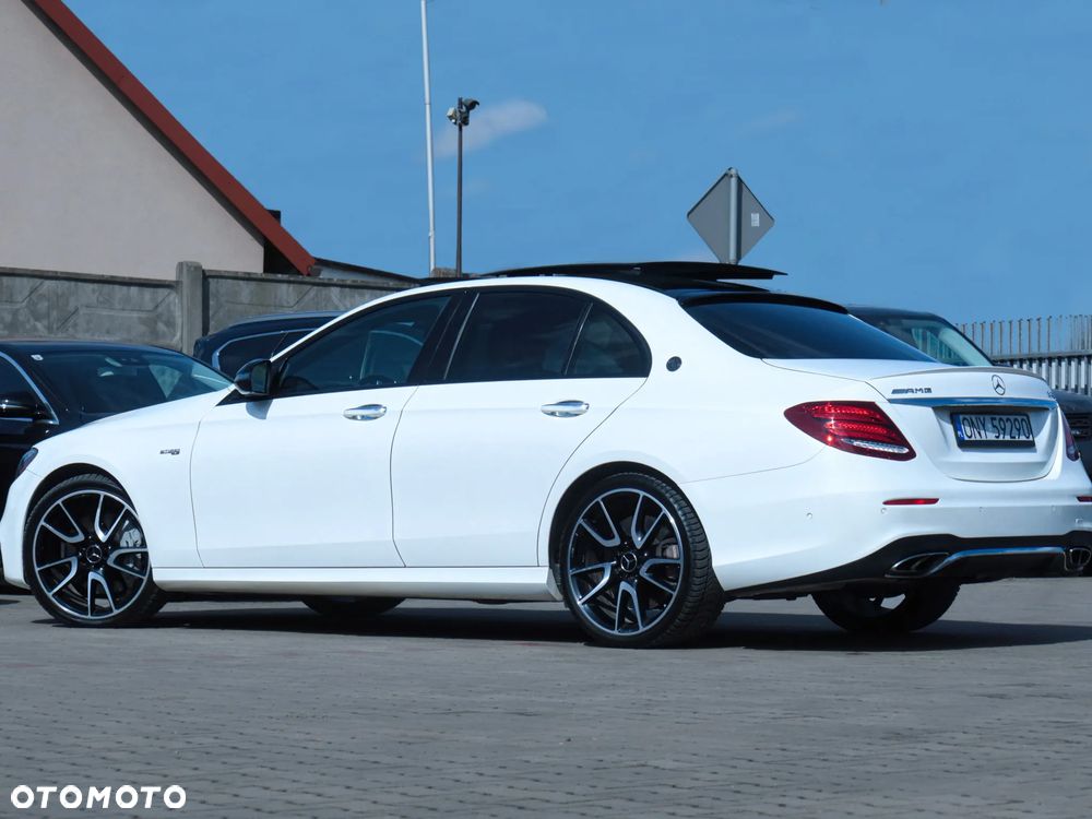 Mercedes-Benz Klasa E 43 AMG 4-Matic - 8