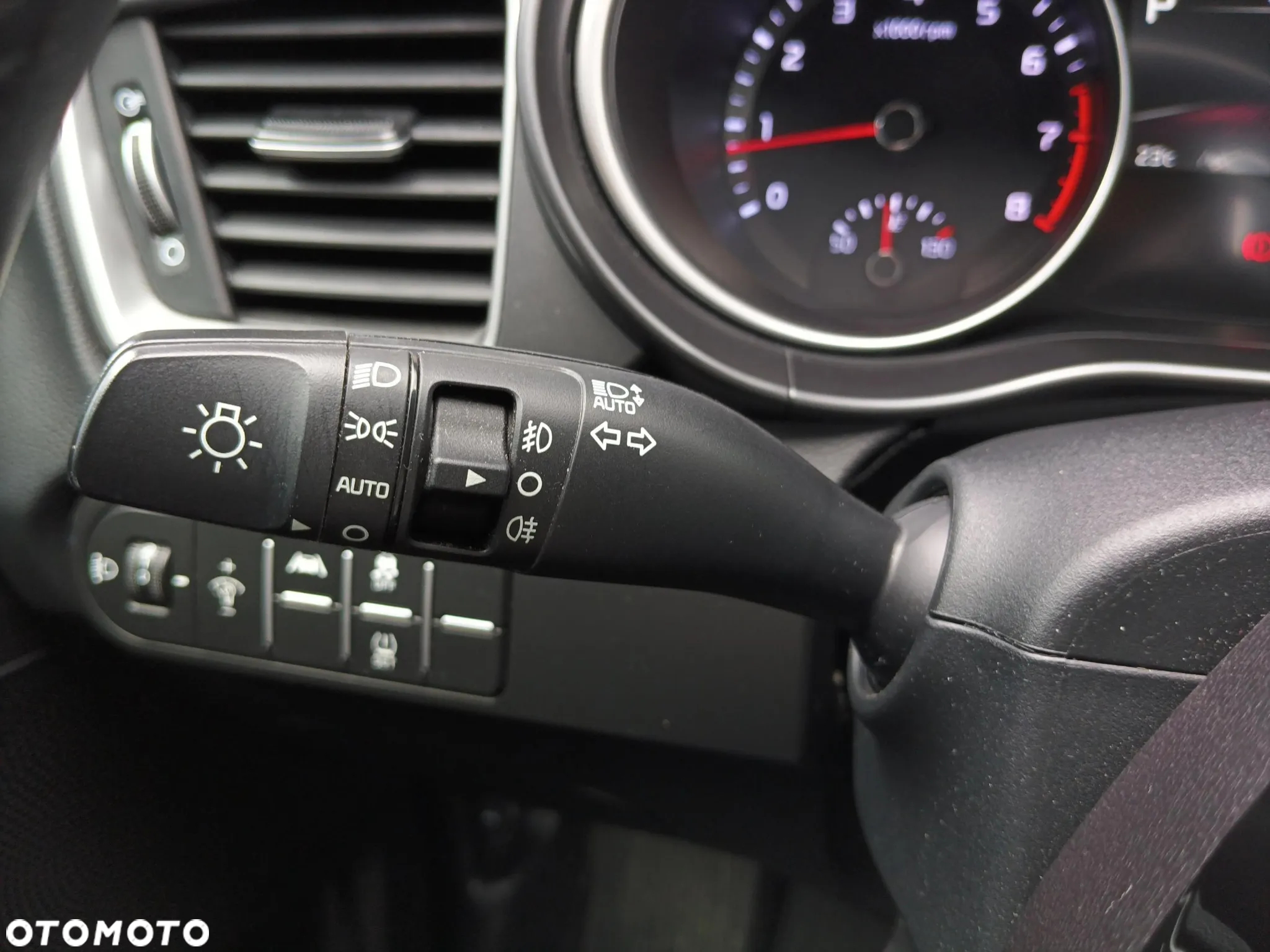 Kia Ceed 1.5 T-GDI M DCT - 20