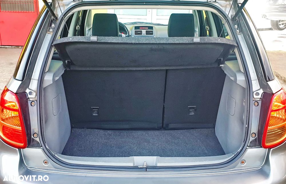 Suzuki SX4 - 13