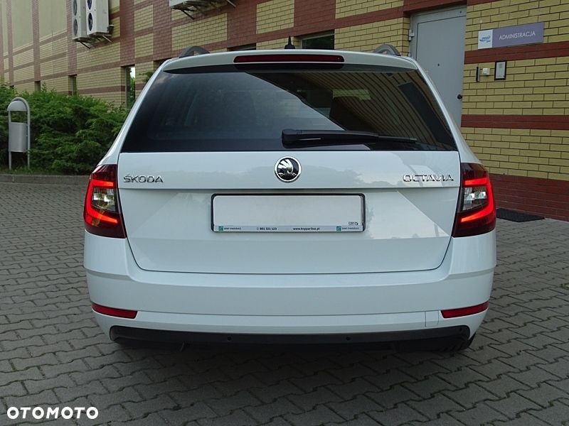 Skoda Octavia 2.0 TDI Clever - 12
