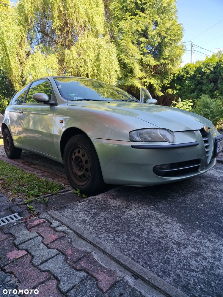 Alfa Romeo 147 - 1