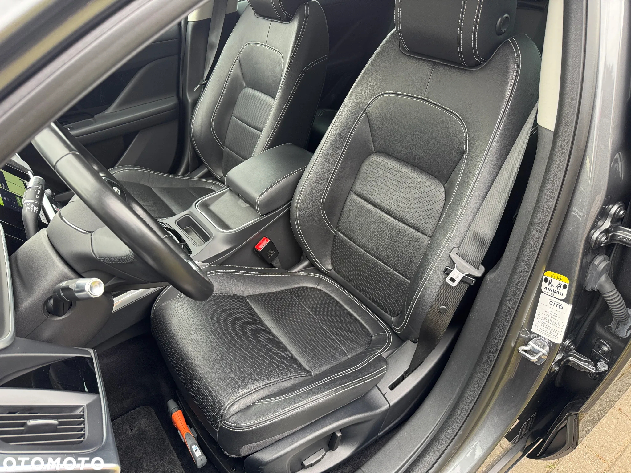 Jaguar I-Pace EV400 AWD HSE - 13