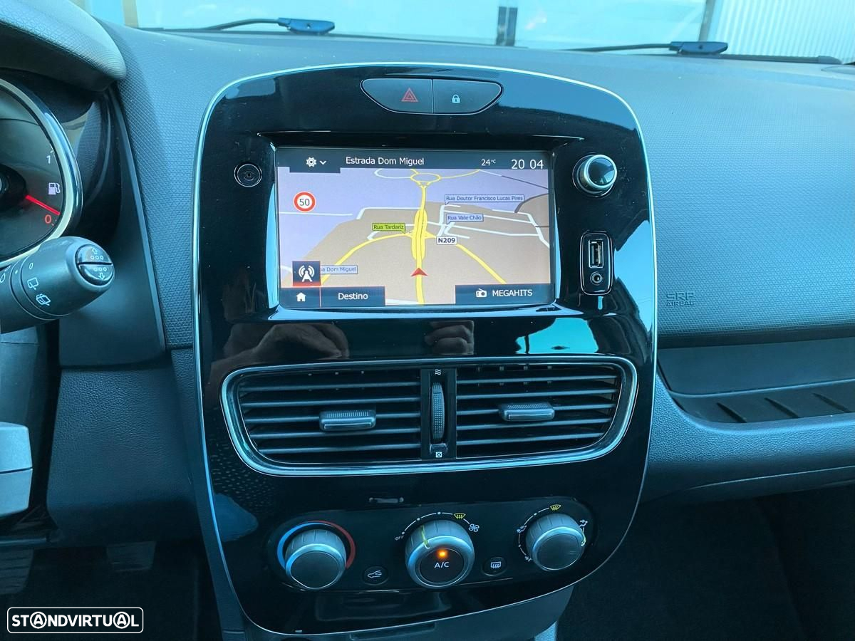 Renault Clio 1.5 dCi Limited - 17