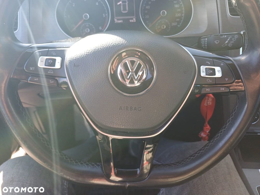 Volkswagen Golf 1.6 TDI BlueMotion Technology Comfortline - 18