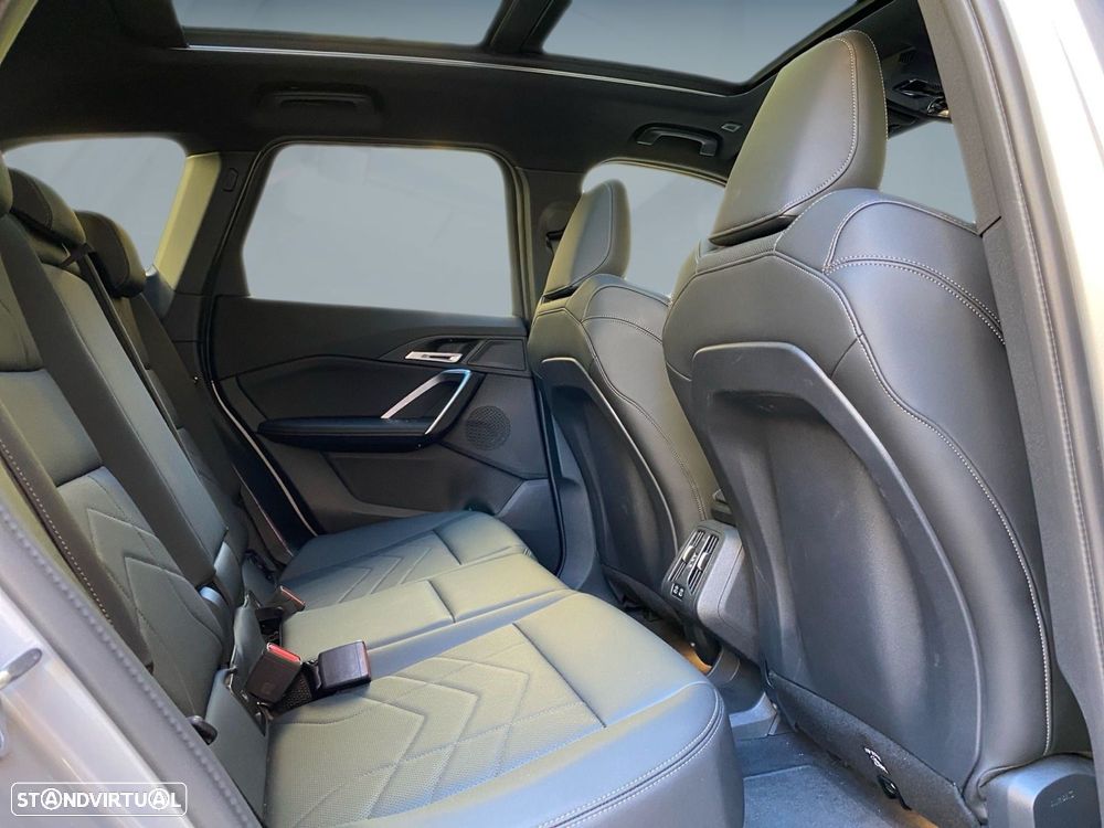 BMW iX1 eDrive20 Pack Desportivo M Pro - 17