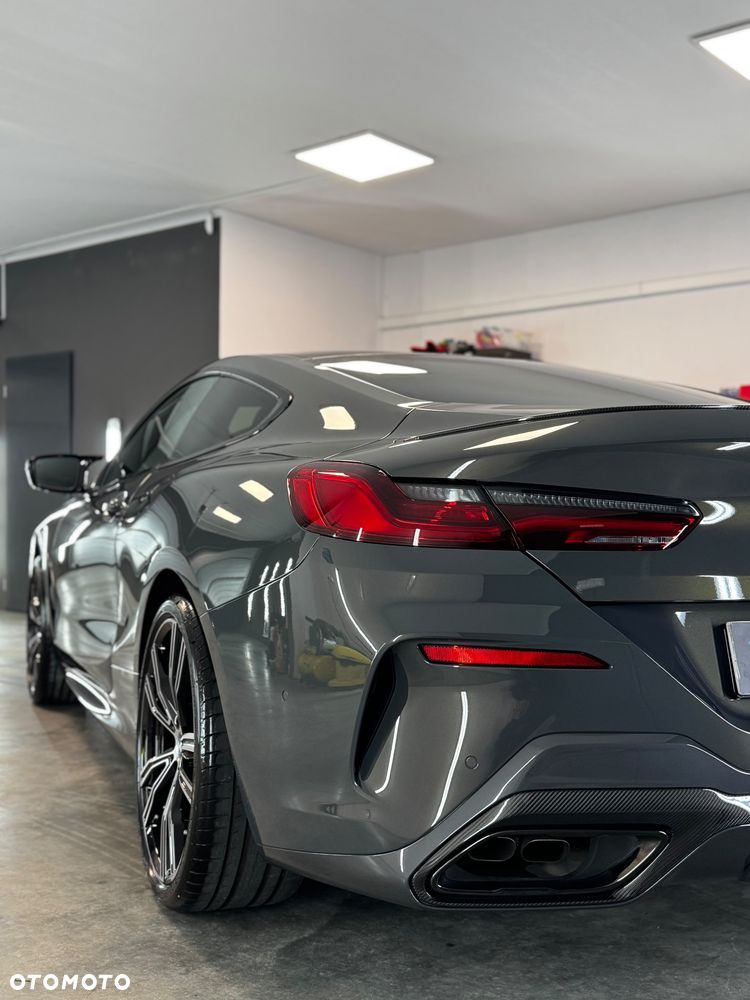 BMW Seria 8 M850i xDrive - 16