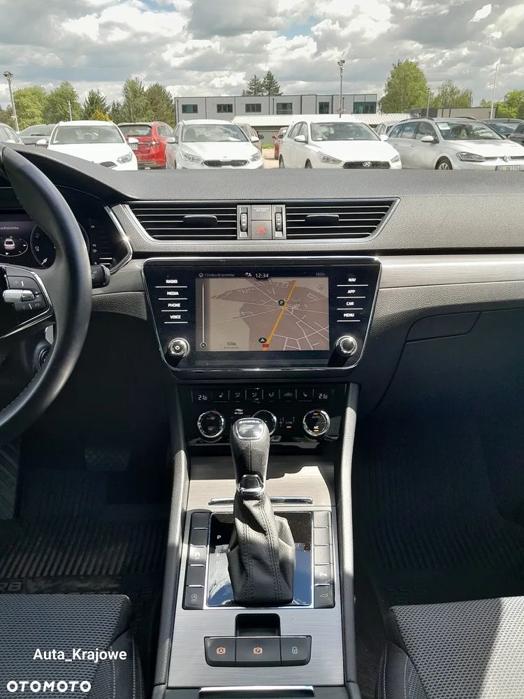 Skoda Superb 2.0 TDI SCR Style DSG - 13