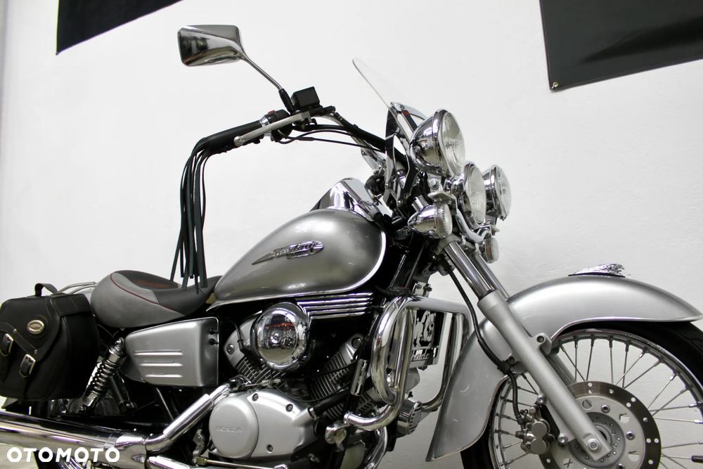 Honda Shadow - 16