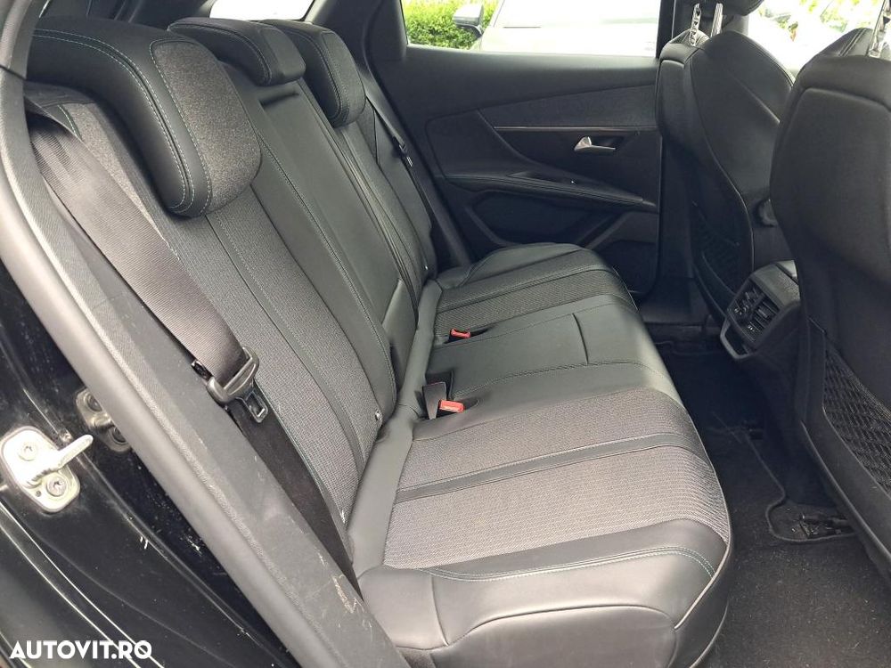Peugeot 3008 PHEV 225 EAT8 Allure Pack - 6