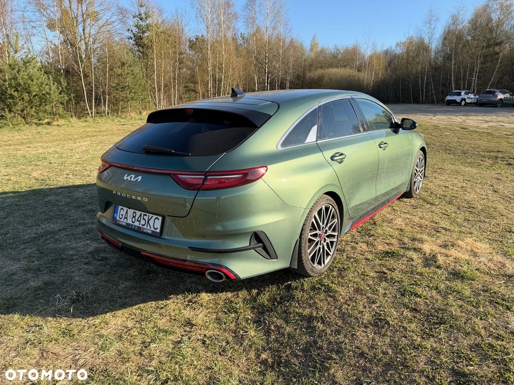 Kia ProCeed - 7