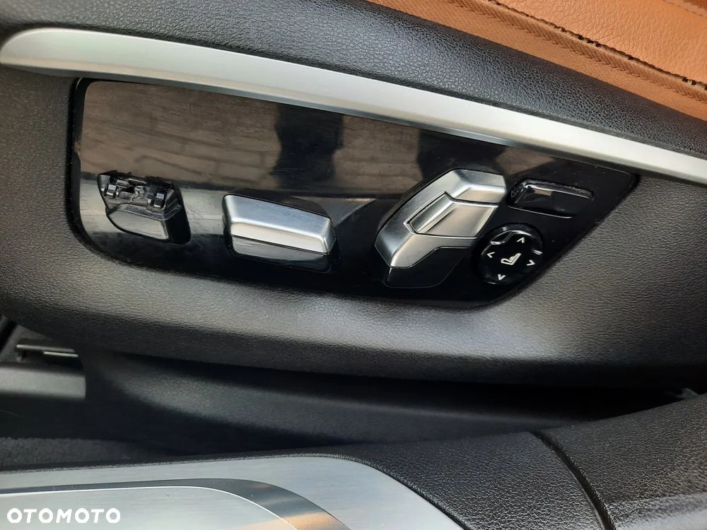 BMW Seria 7 730d xDrive - 16