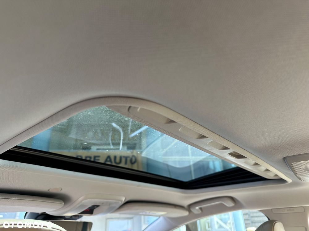 Volvo V60 D4 Momentum - 14