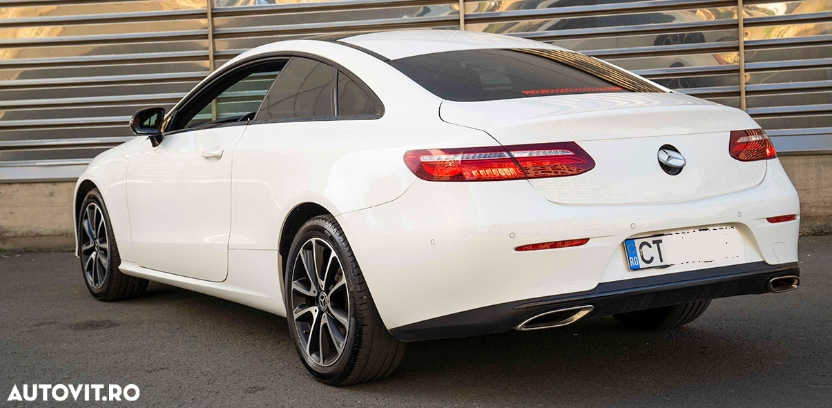 Mercedes-Benz E 400 4Matic Coupe 9G-TRONIC Avantgarde - 7